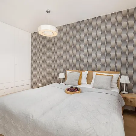 Balticus Elegant Near The By Renters شقة