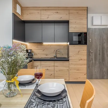 Balticus Elegant Near The By Renters شقة مينززدرويه