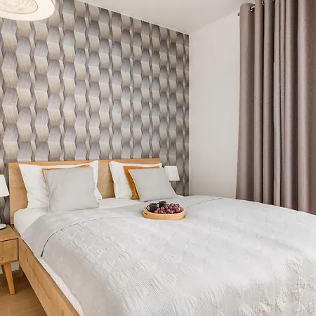 Balticus Elegant Near The By Renters * مينززدرويه